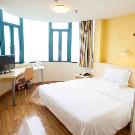 7Days Inn Qionghai Bus Station Екстериор снимка
