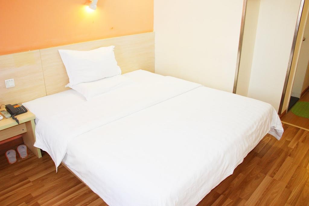 7Days Inn Qionghai Bus Station Екстериор снимка